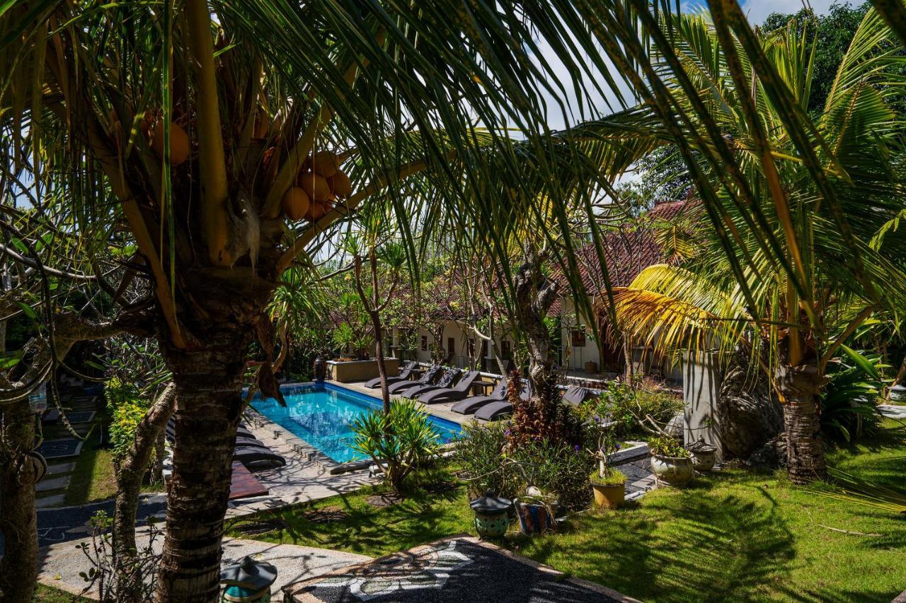 The Tanis Beach Resort Nusa Lembongan Kültér fotó