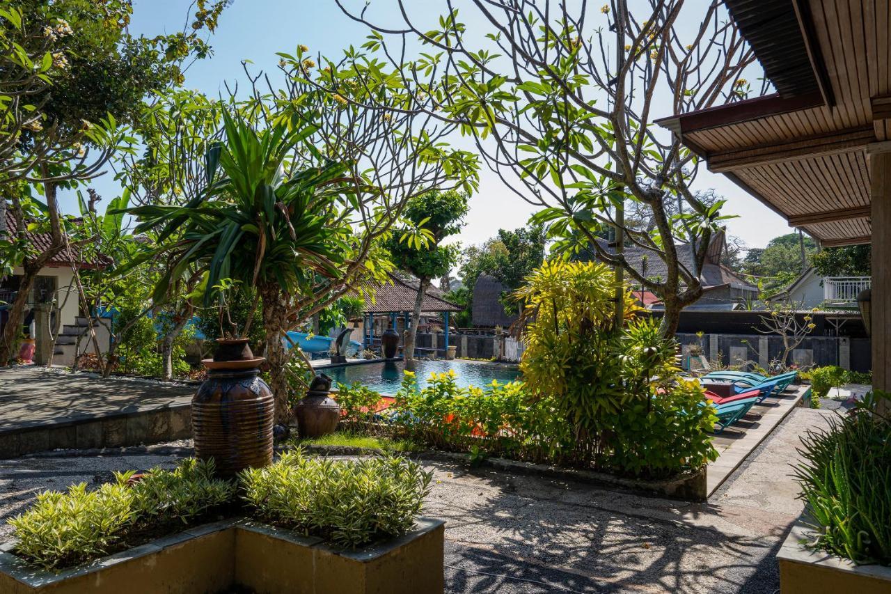 The Tanis Beach Resort Nusa Lembongan Kültér fotó