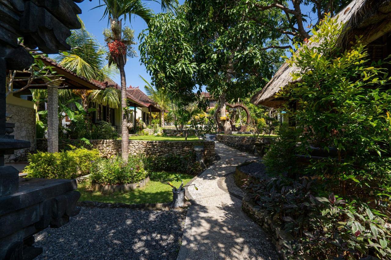 The Tanis Beach Resort Nusa Lembongan Kültér fotó