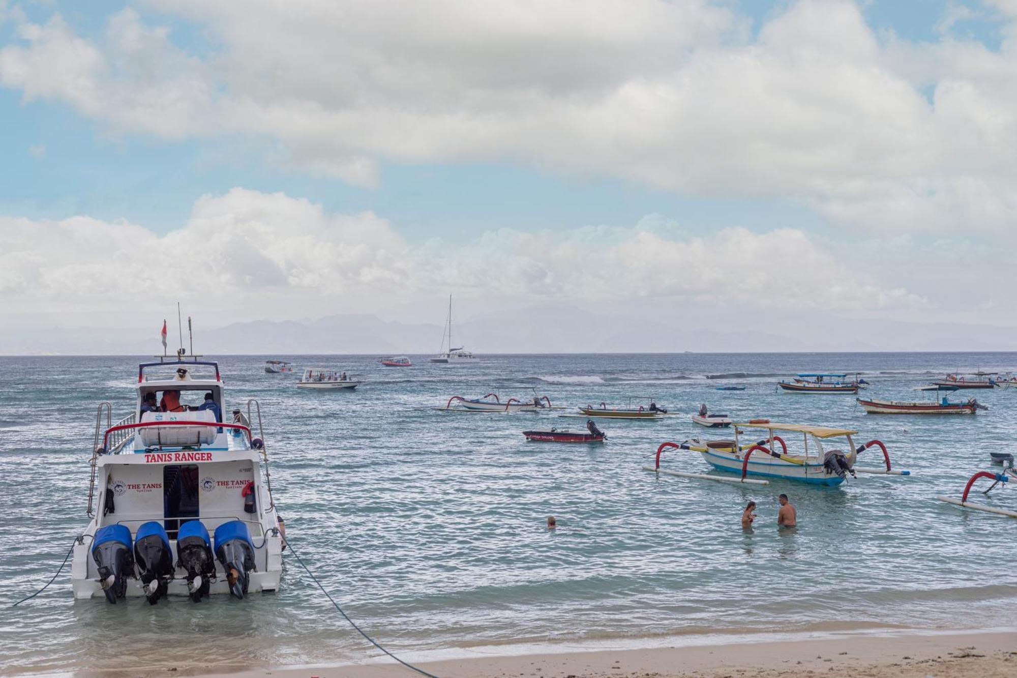 The Tanis Beach Resort Nusa Lembongan Kültér fotó