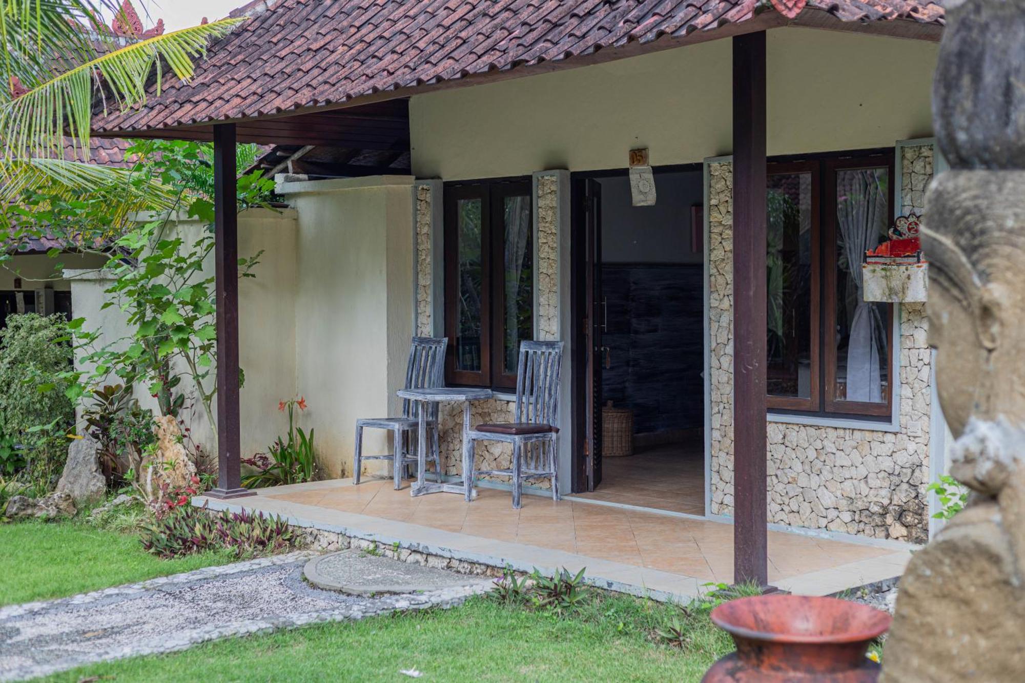 The Tanis Beach Resort Nusa Lembongan Kültér fotó