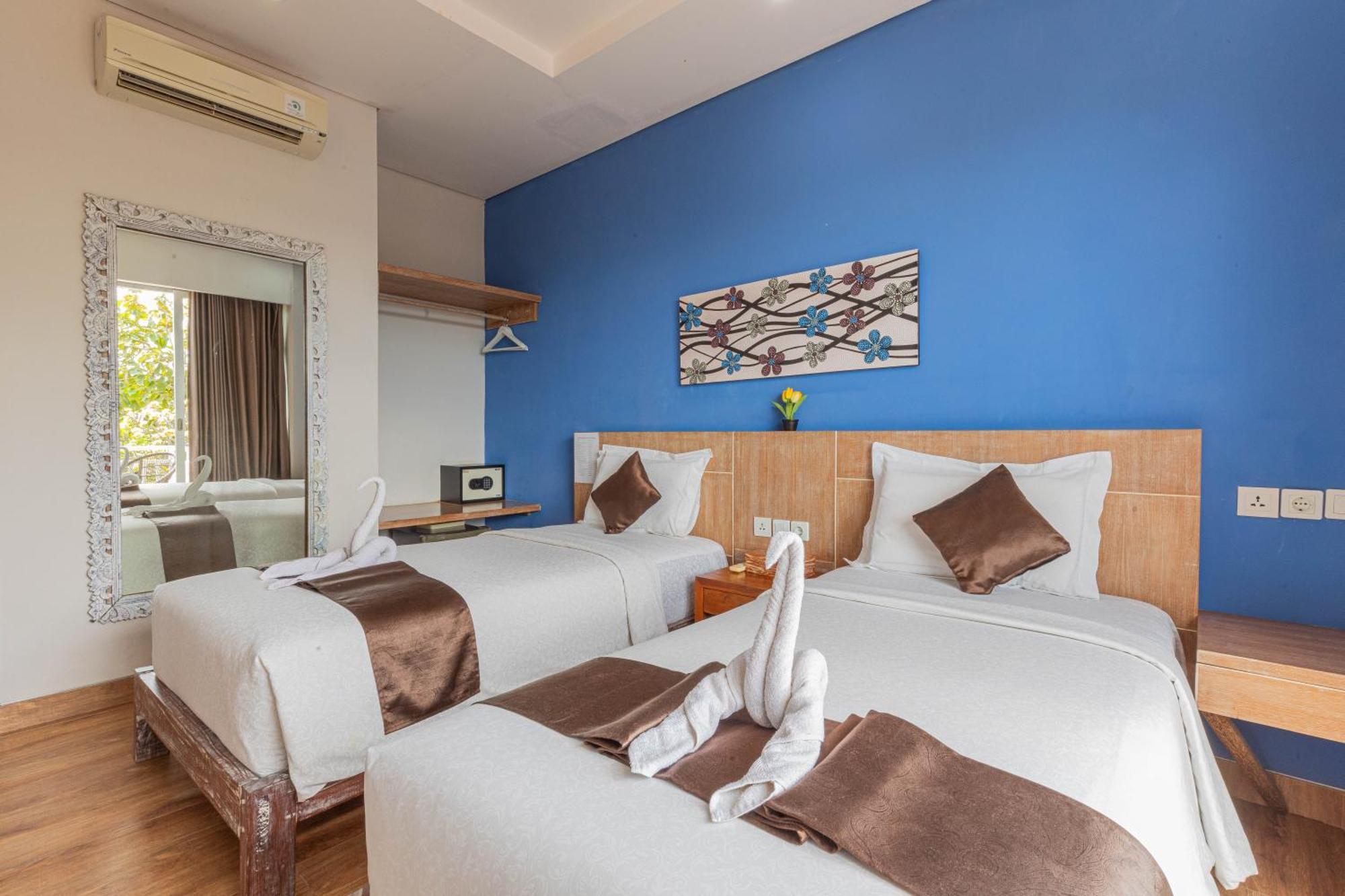 The Tanis Beach Resort Nusa Lembongan Kültér fotó