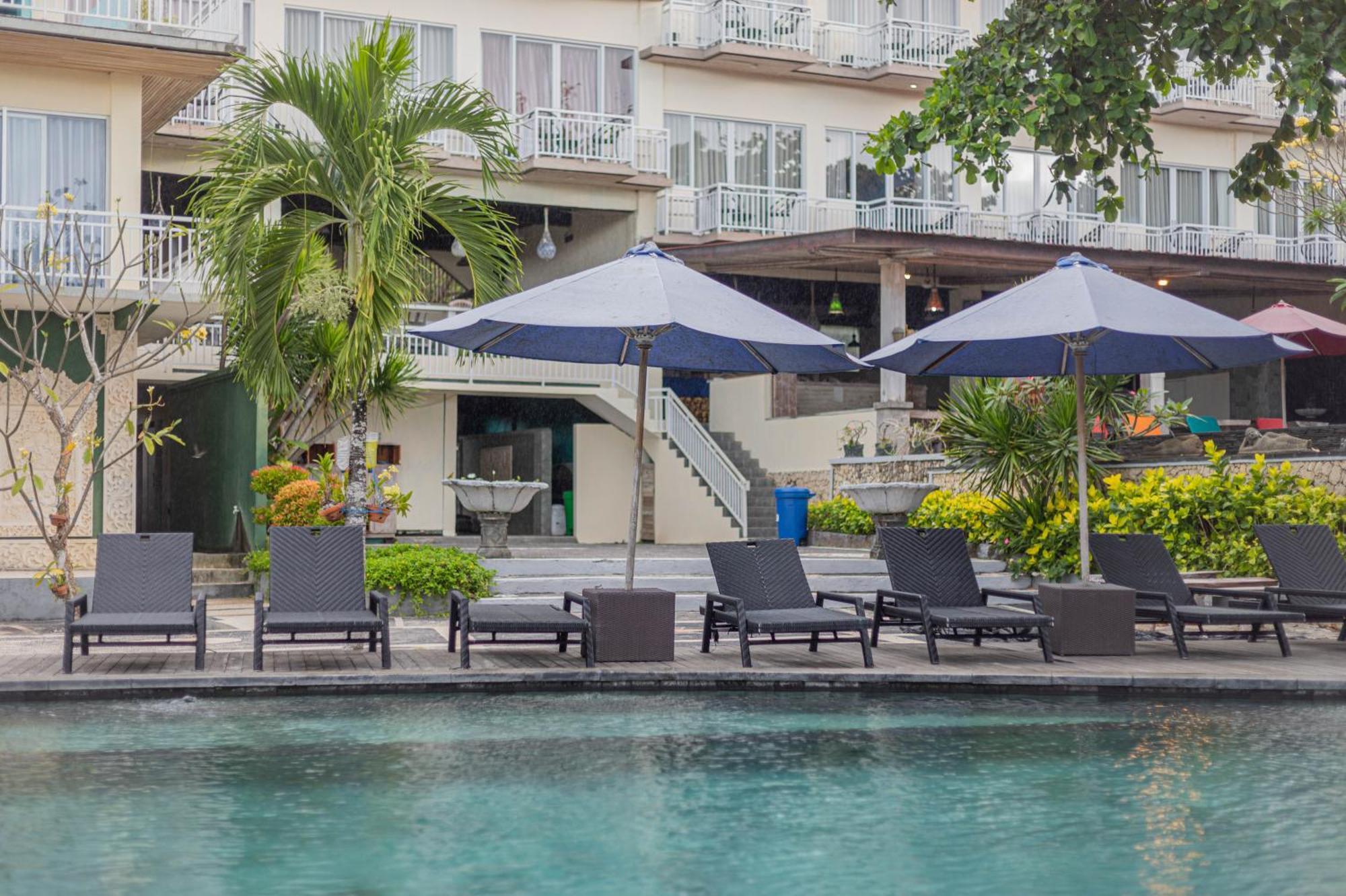 The Tanis Beach Resort Nusa Lembongan Kültér fotó